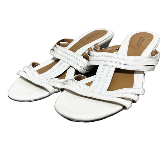 croft & barrow Shoes - Croft&Barrow comfort white Tones Open Toe Size 9 standard strappy slip on wedges